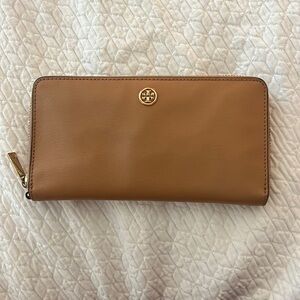 Tory Burch Wallet